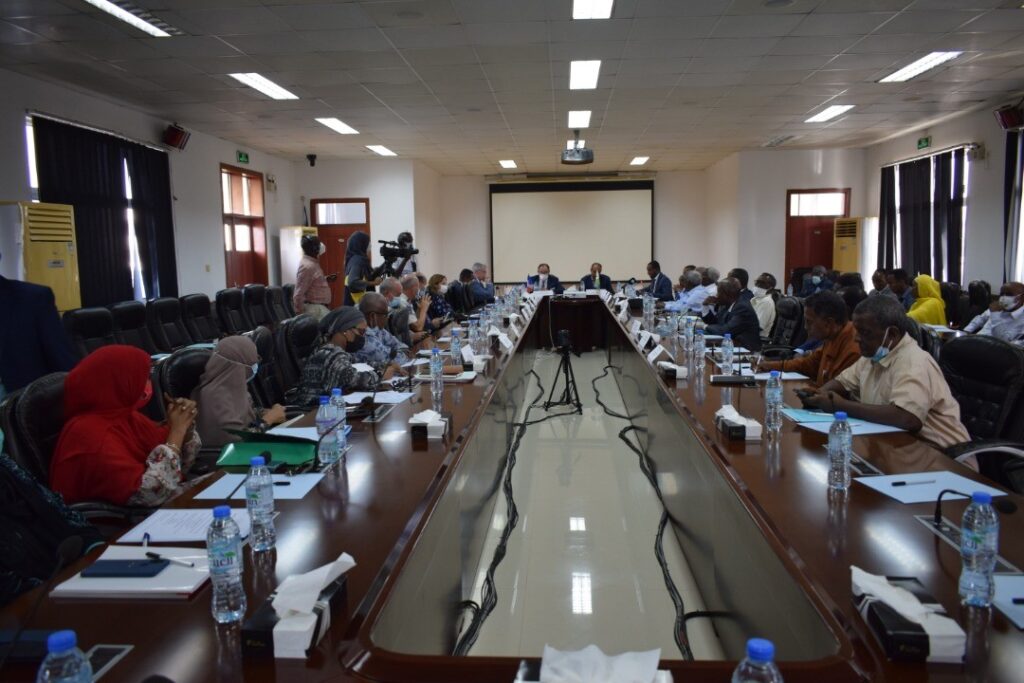 Pascal Boniface à la rencontre des élèves IRIS Sup’ à Djibouti