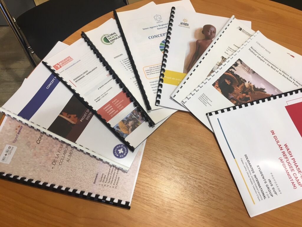 Les étudiants RPI présentent leurs proposal devant un jury de professionnels