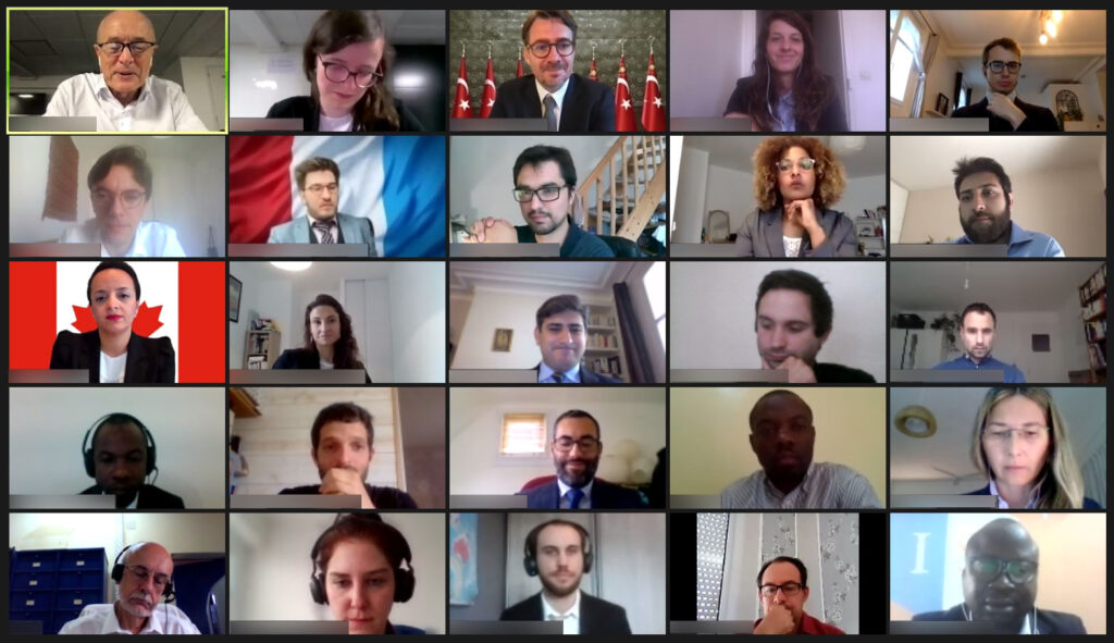 Fin des examens pour les étudiants à distance