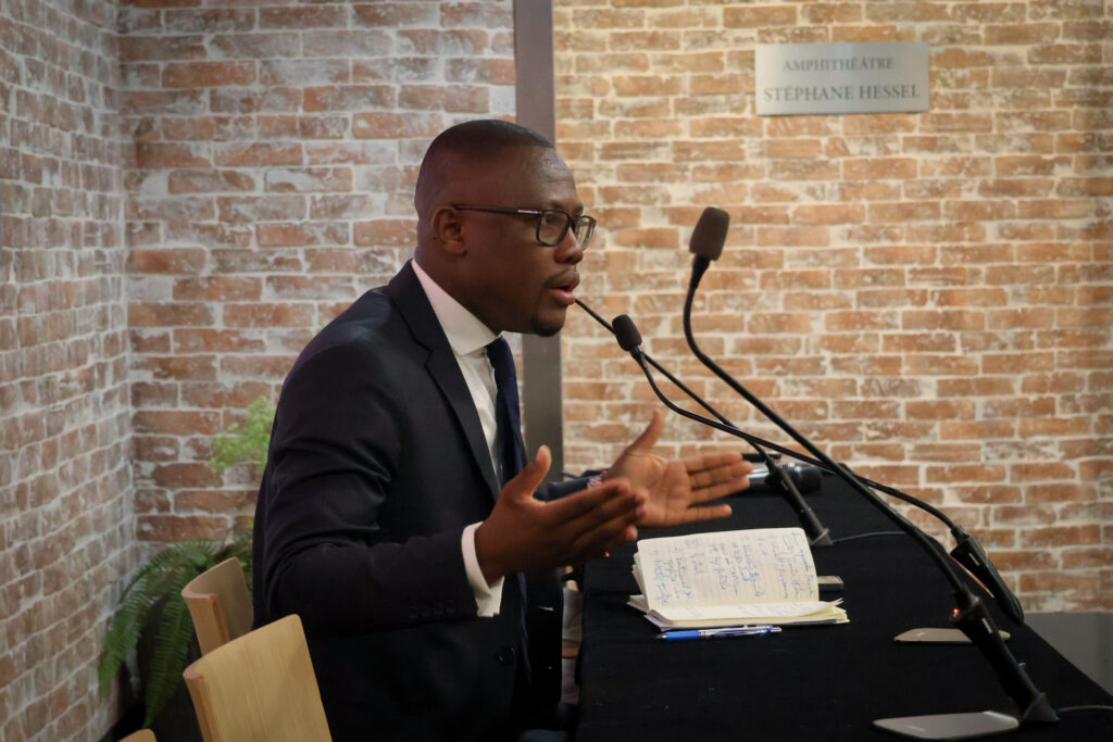 Comprendre Haïti à travers le regard de son ambassadeur en France