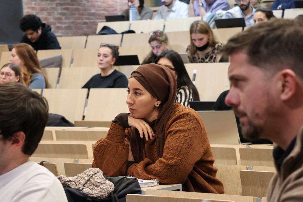 Comprendre Haïti à travers le regard de son ambassadeur en France