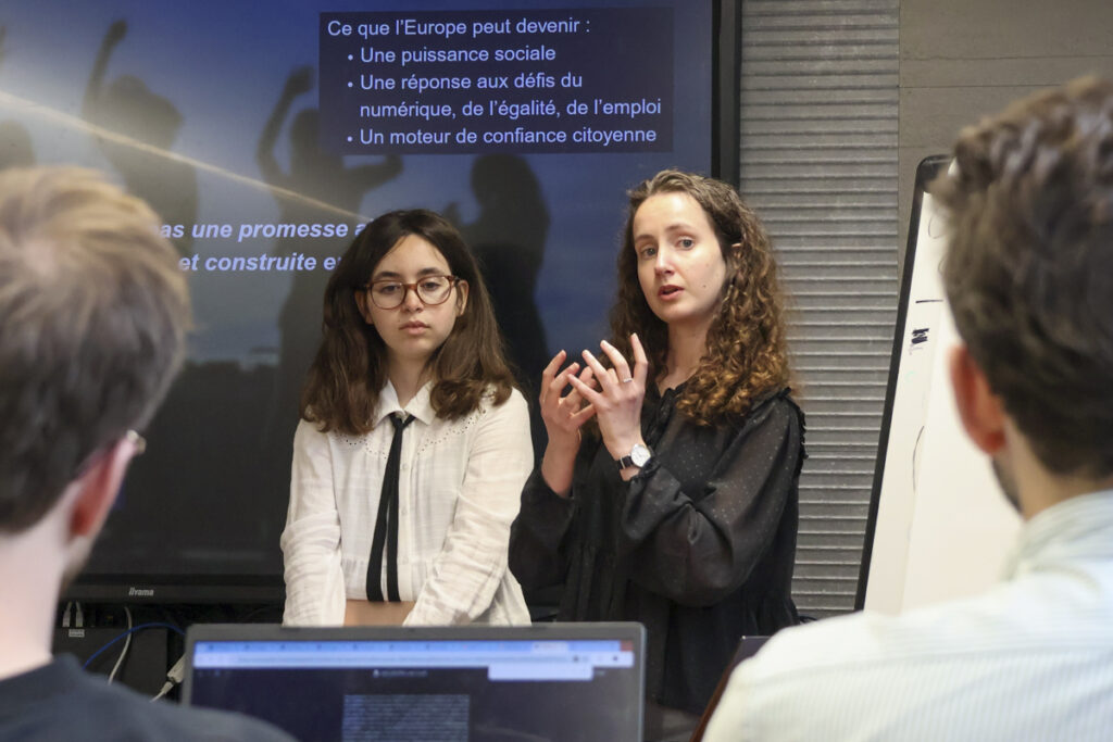 Les étudiantes et étudiants de GéoPro présentent leurs rapports d'analyse