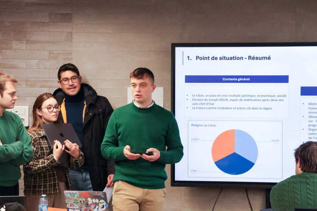 Simulations pour les étudiants en GEOECO et DEFSEC
