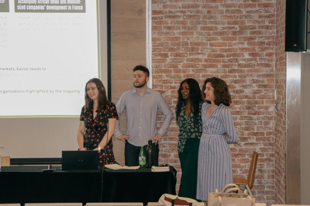 Les étudiants GéoÉco présentent leurs projets consultant junior au jury final