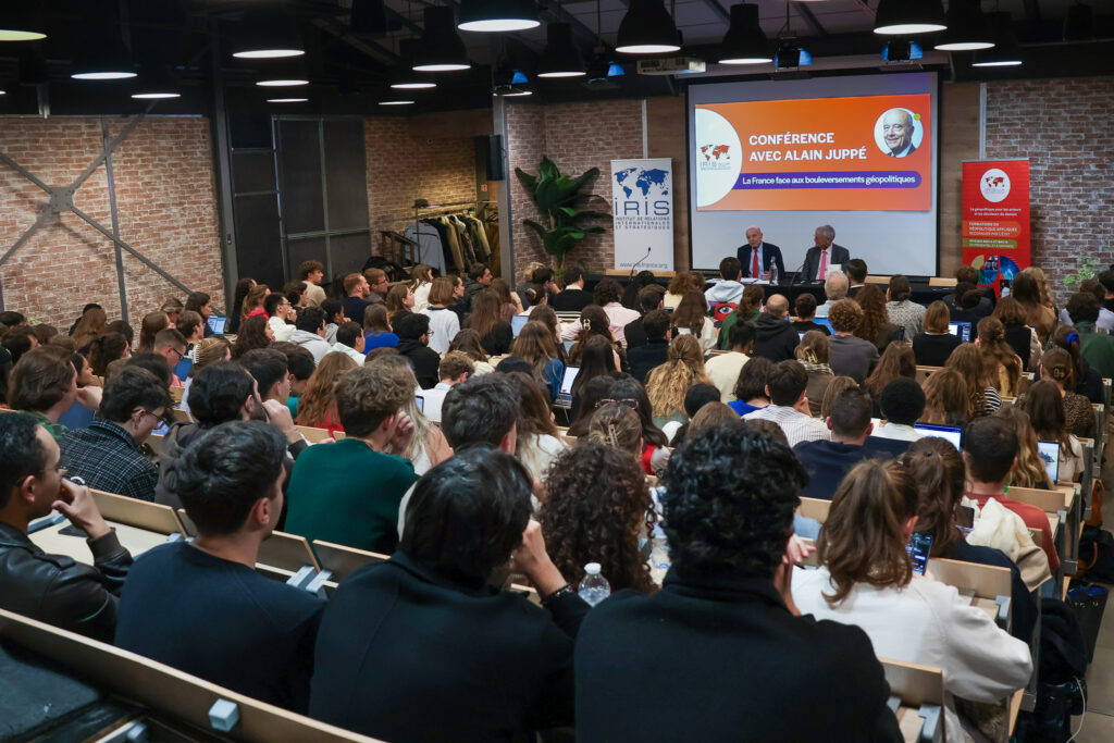 Alain Juppé à IRIS Sup’ : l’espérance comme boussole dans un monde en recomposition