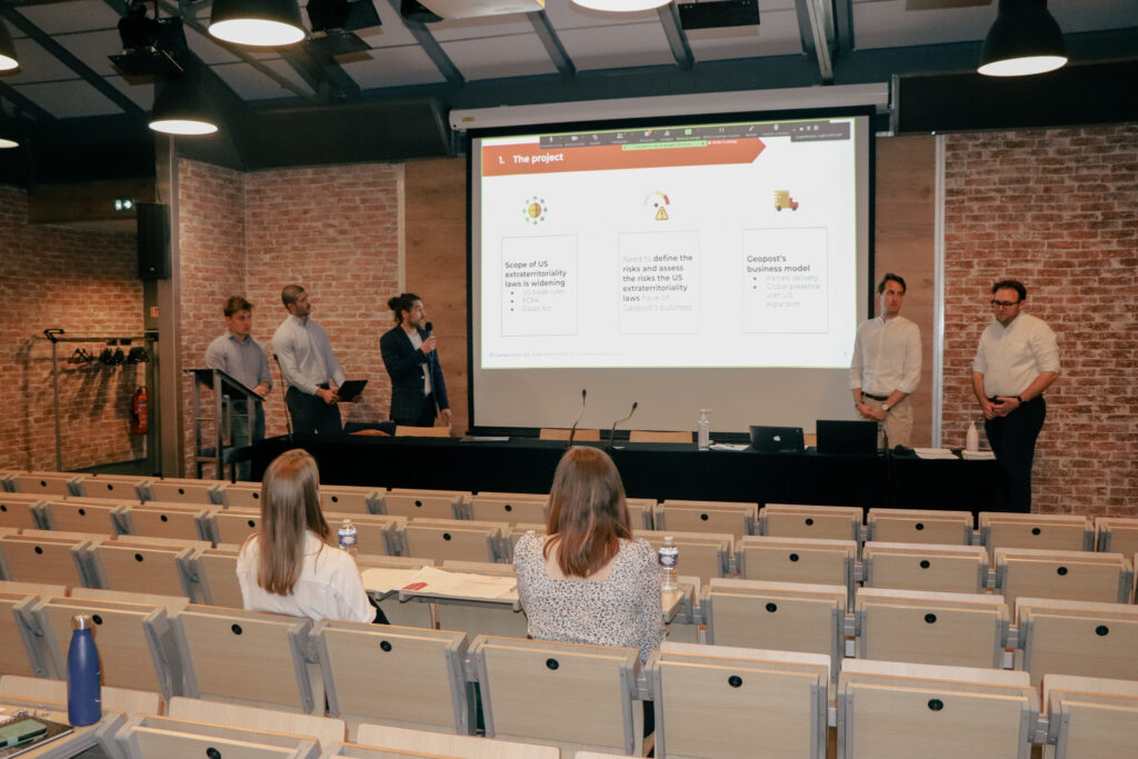 Les étudiants GéoÉco présentent leurs projets consultant junior au jury final