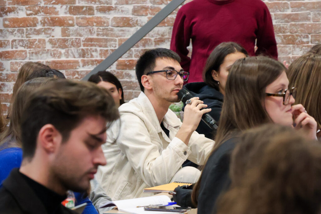 Alain Juppé à IRIS Sup’ : l’espérance comme boussole dans un monde en recomposition