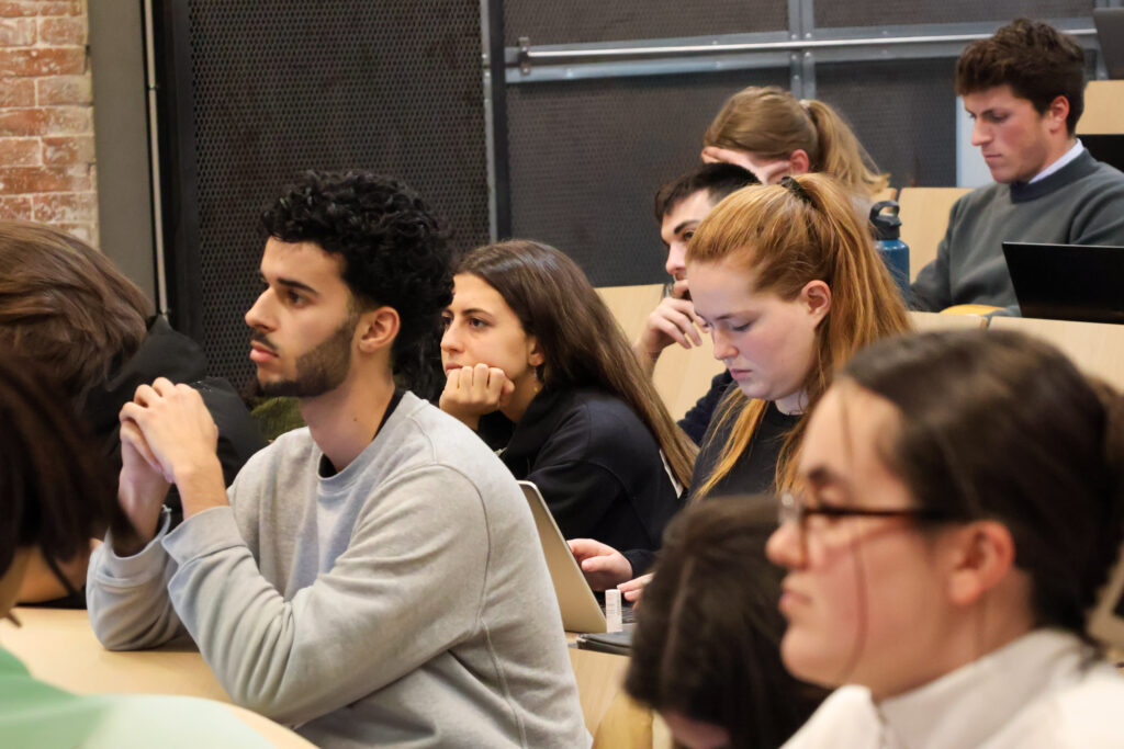 Anne Lauvergeon à IRIS Sup’ : la France face aux défis énergétiques