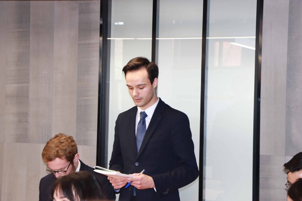 Exercice de simulation de négociation internationale pour les étudiantes et étudiants de 1re année