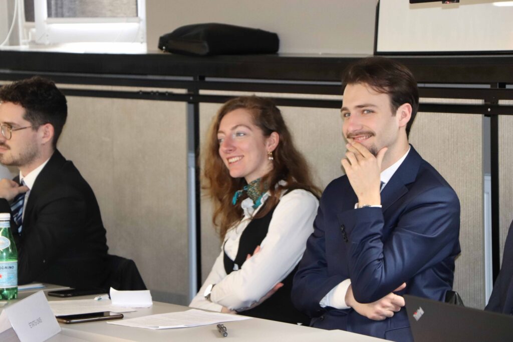 Exercice de simulation de négociation internationale pour les étudiantes et étudiants de 1re année