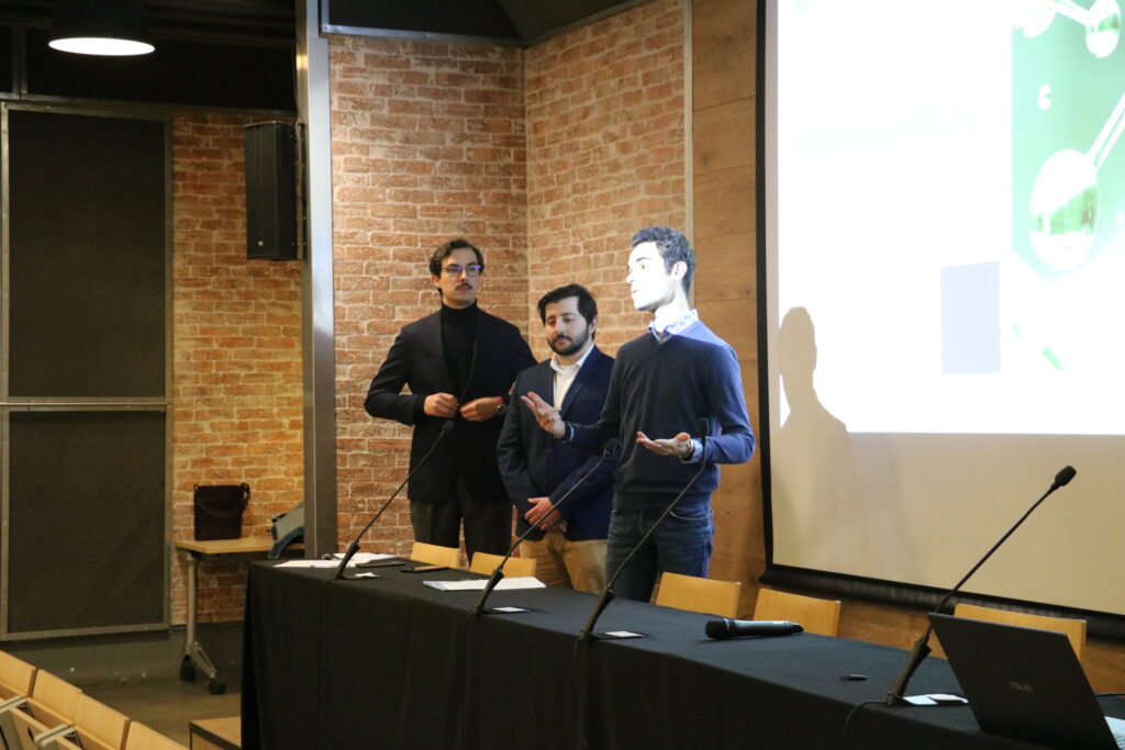 Les étudiants Géoéco présentent leurs projets consultant junior (PCJ) devant un jury de professionnels