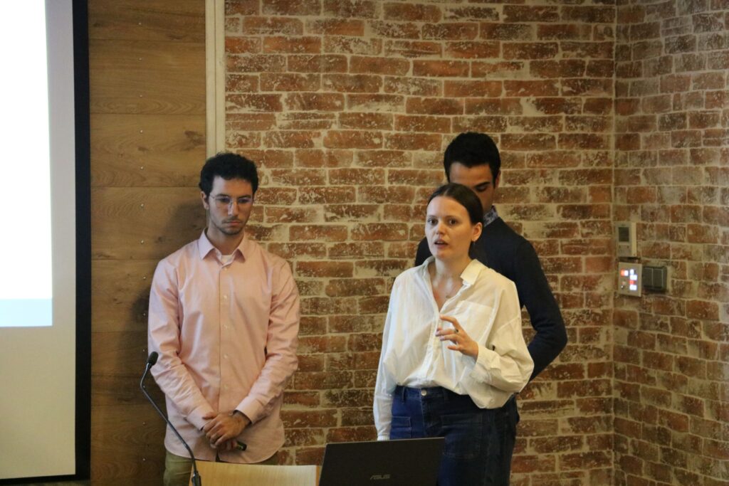 Les étudiants Géoéco présentent leurs projets consultant junior (PCJ) devant un jury de professionnels