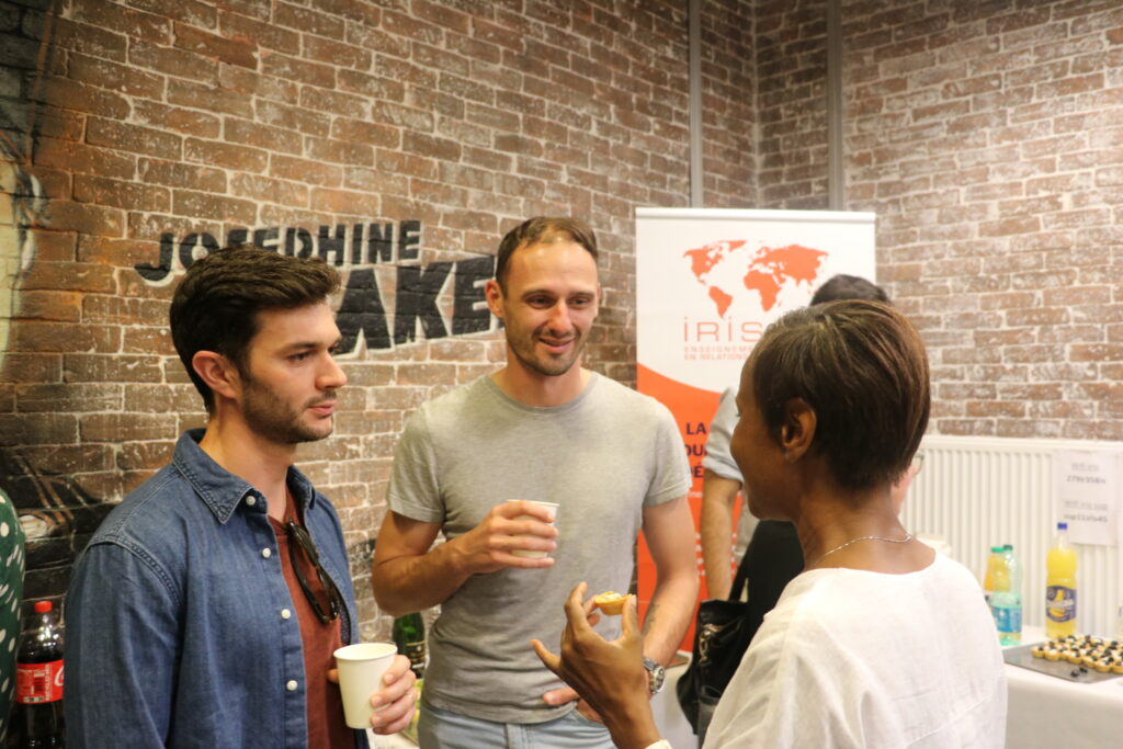 Les étudiants à distance IRIS Sup' à Paris pour leurs examens