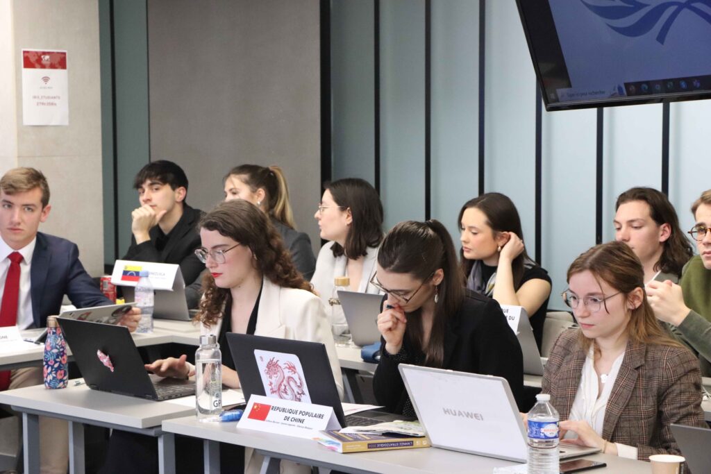 Journée de simulation des négociations internationales pour les RI1 présentiels !