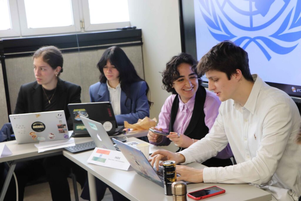 Journée de simulation des négociations internationales pour les RI1 présentiels !