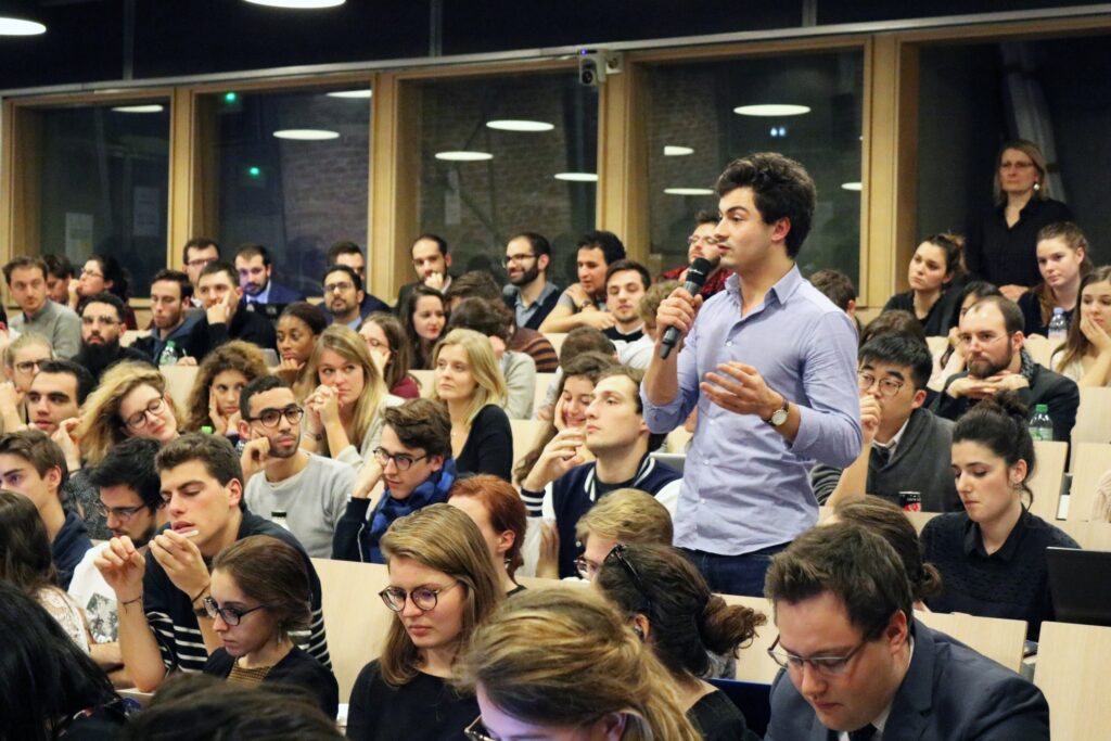 Conférence de Mme l'Ambassadrice d'Israël en France, Aliza Bin-Noun, devant les étudiants d'IRIS Sup'