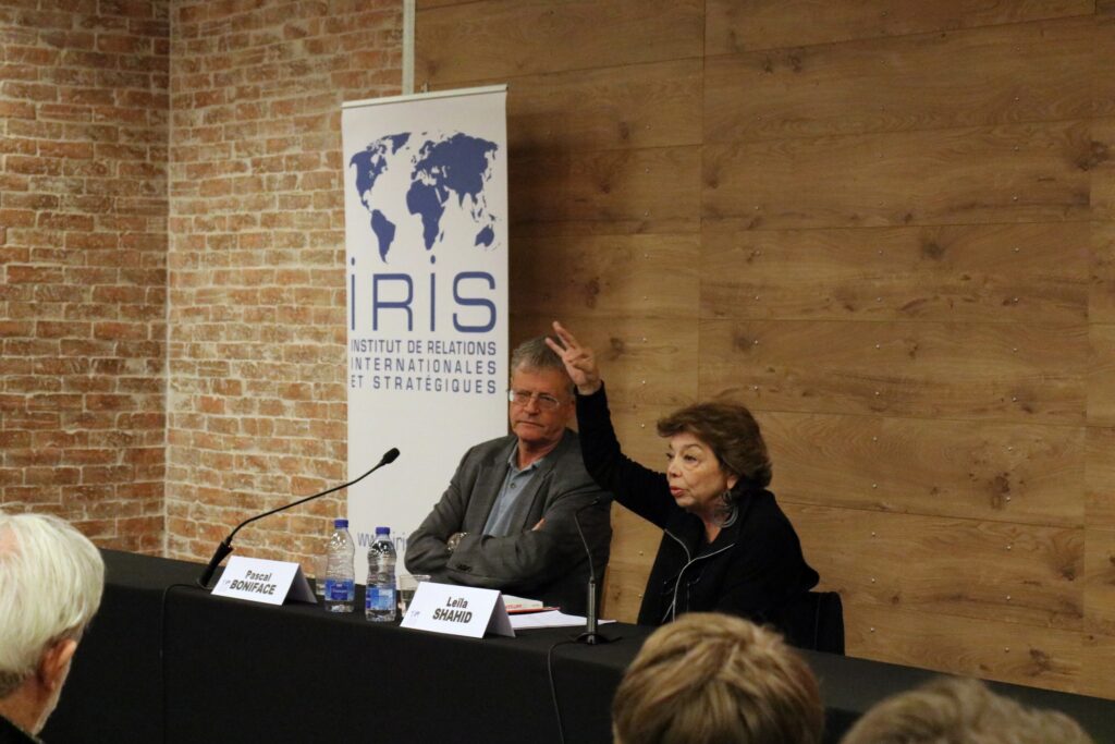 Conférence de Madame Leïla Shahid, ancienne déléguée générale de l'Autorité palestinienne en France, devant les étudiants d'IRIS Sup'