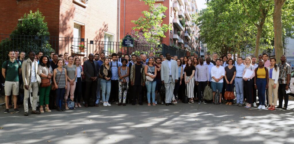 Les étudiants à distance IRIS Sup' à Paris