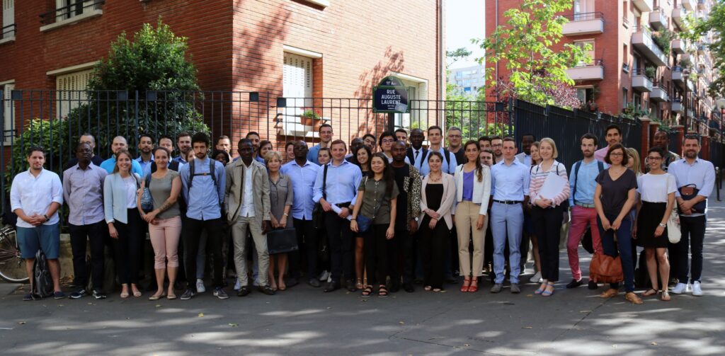 Les étudiants à distance IRIS Sup' à Paris