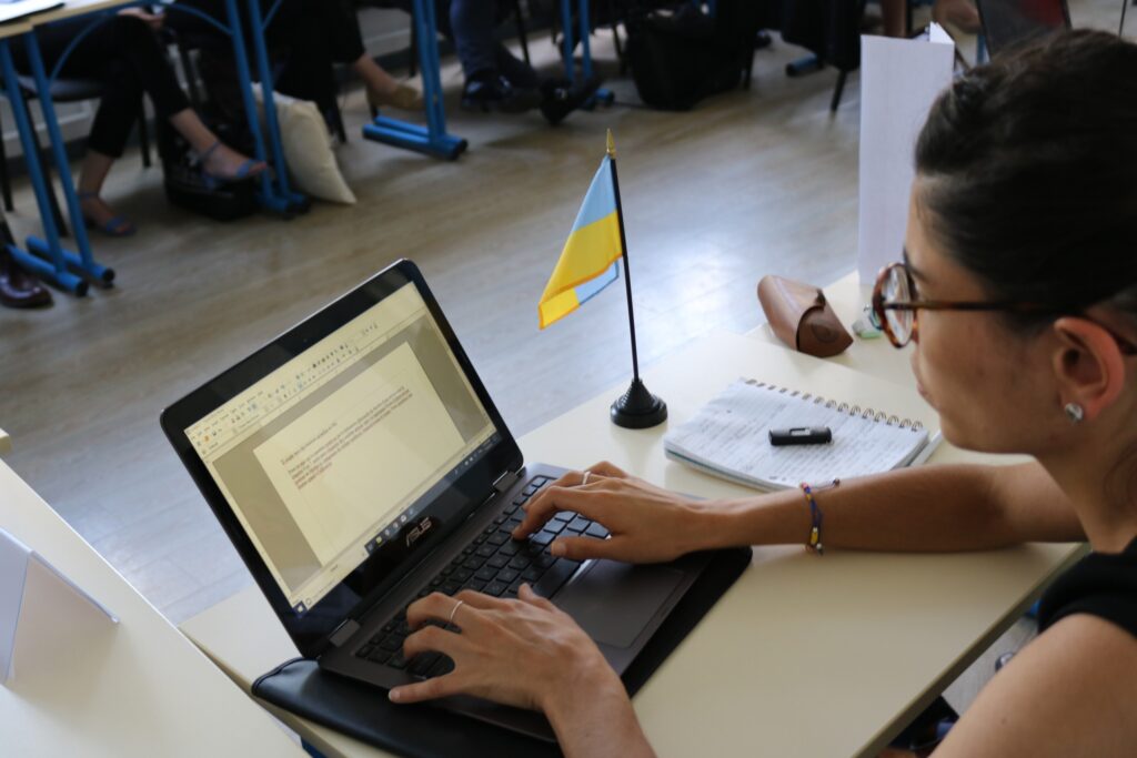 Les étudiants à distance IRIS Sup' à Paris