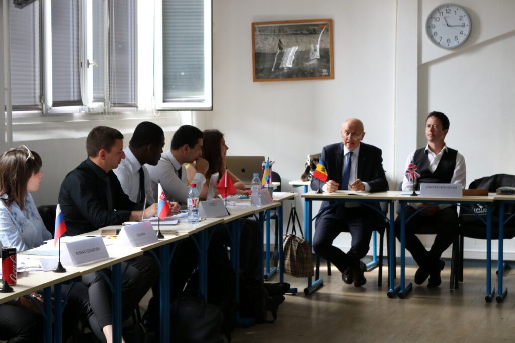 Les étudiants à distance IRIS Sup' à Paris