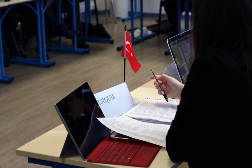 Les étudiants de la promo Défense, sécurité et gestion de crise en négociation internationale...