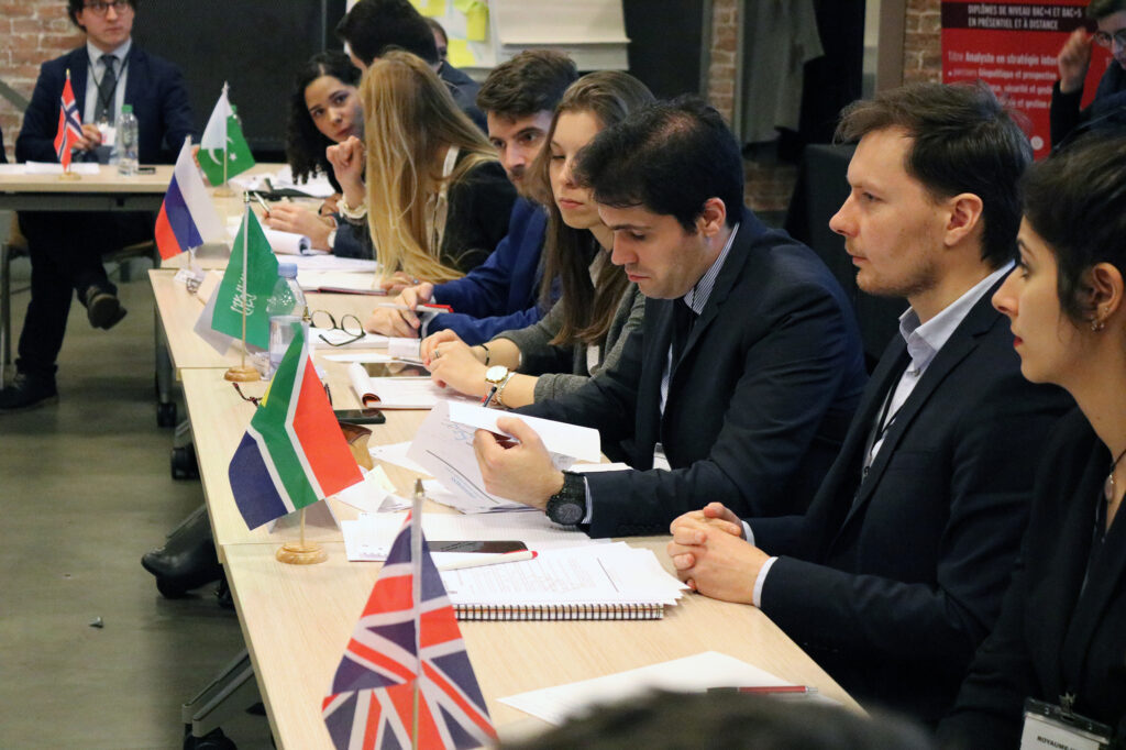 Exercice de simulation de négociation internationale pour la promotion Géopolitique et prospective