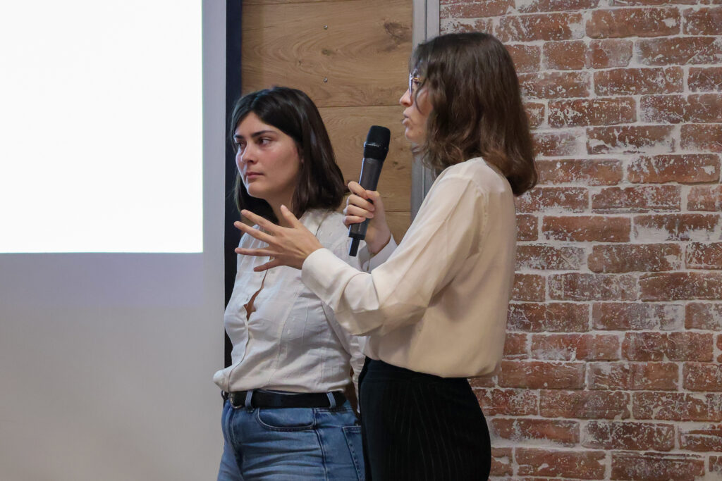 Présentation des projets des étudiants MPI devant un jury de professionnels