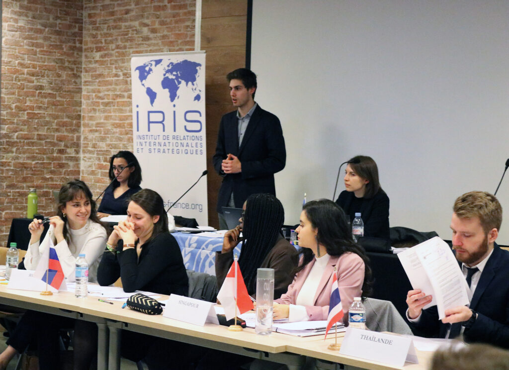 Exercice de simulation de négociation internationale pour les étudiants de 1e année