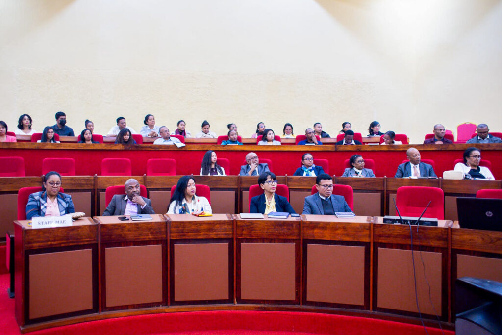 IRIS Sup' inaugure la formation des hauts cadres du ministère des Affaires étrangères malgache à Tananarive