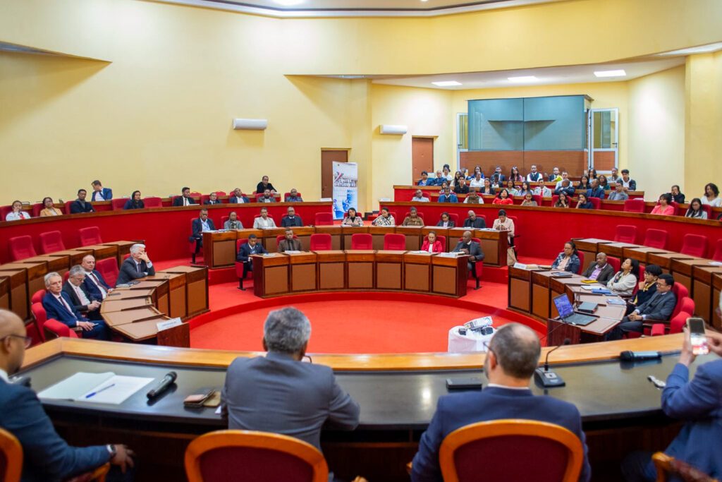 IRIS Sup' inaugure la formation des hauts cadres du ministère des Affaires étrangères malgache à Tananarive